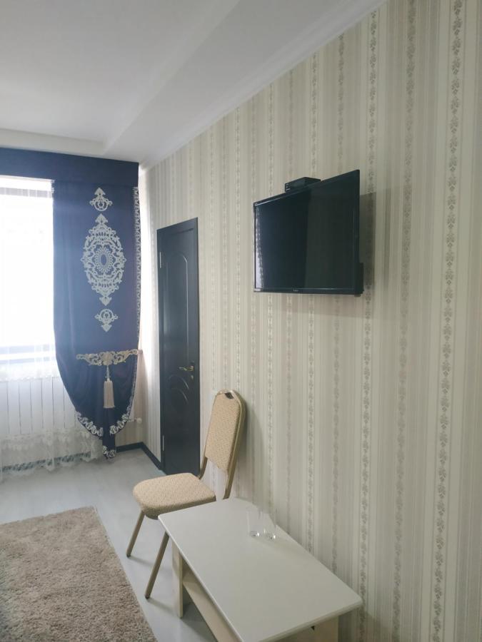 Турист Taraz Esterno foto
